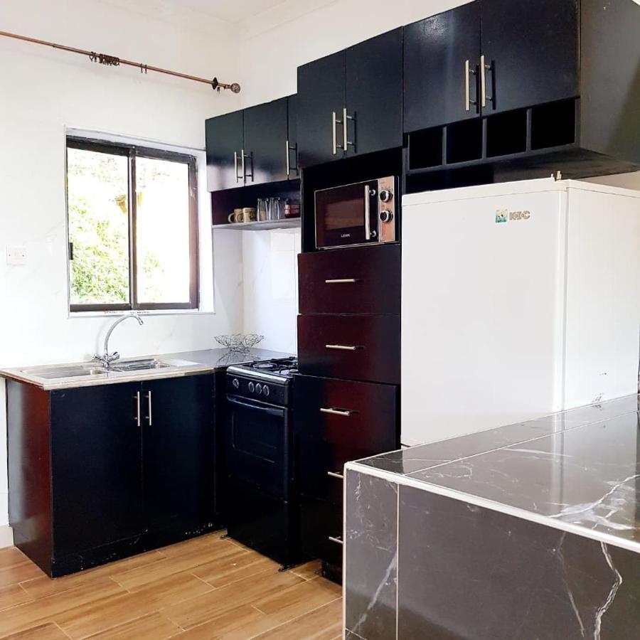 Chinyonga Guesthouse Limbe Екстер'єр фото